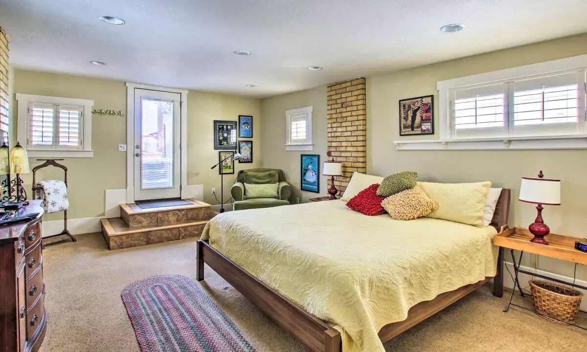 Photo of Bedroom in Logan