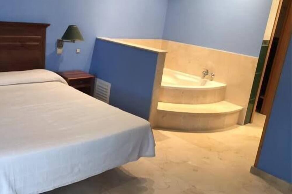 Photo of Bedroom in Fuentiduena de Tajo