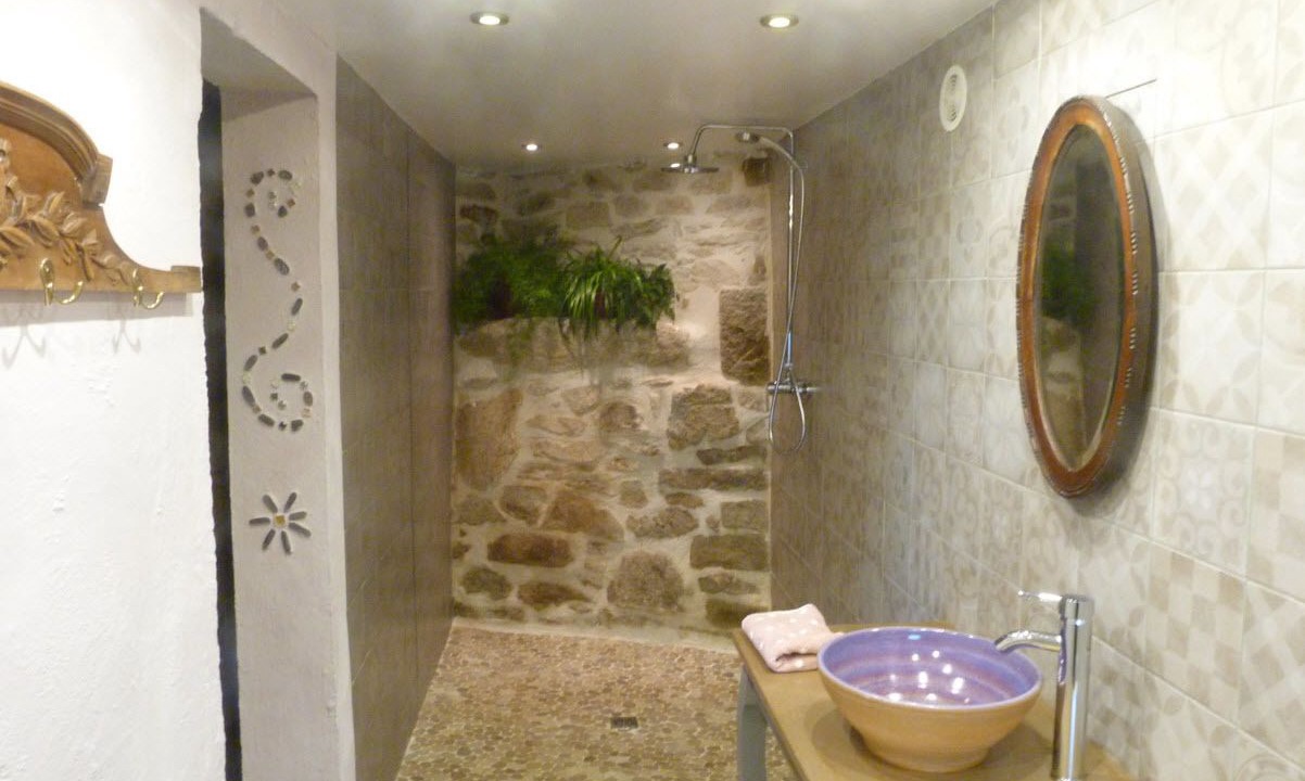 Photo of Bathroom in Lacam-d'Ourcet