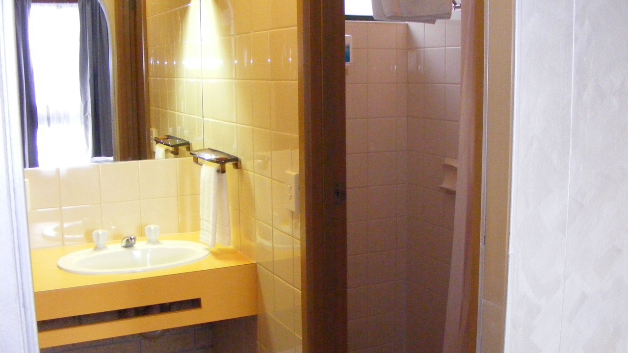 Photo of Bathroom in Eaglehawk