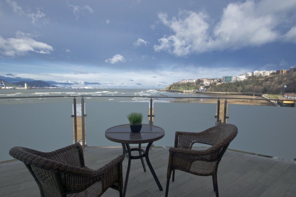 Photo of Patio Balcony in Algorta