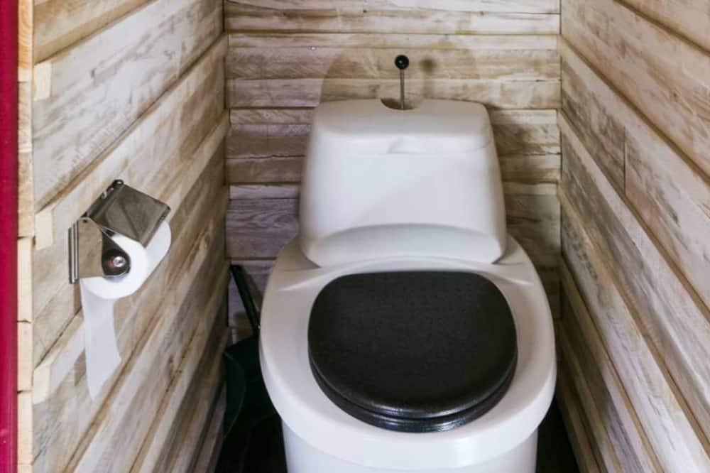 Photo of Bathroom in Louverne