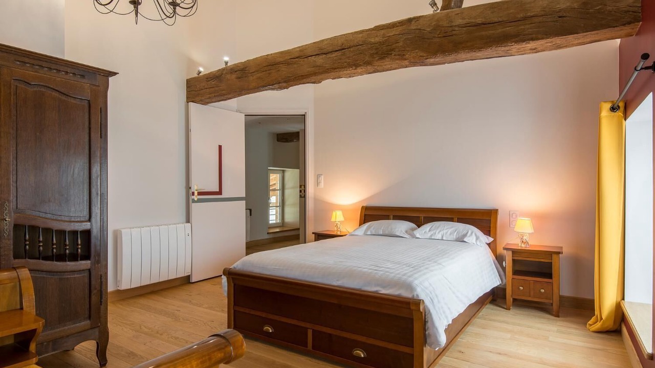 Photo of Bedroom in Aze