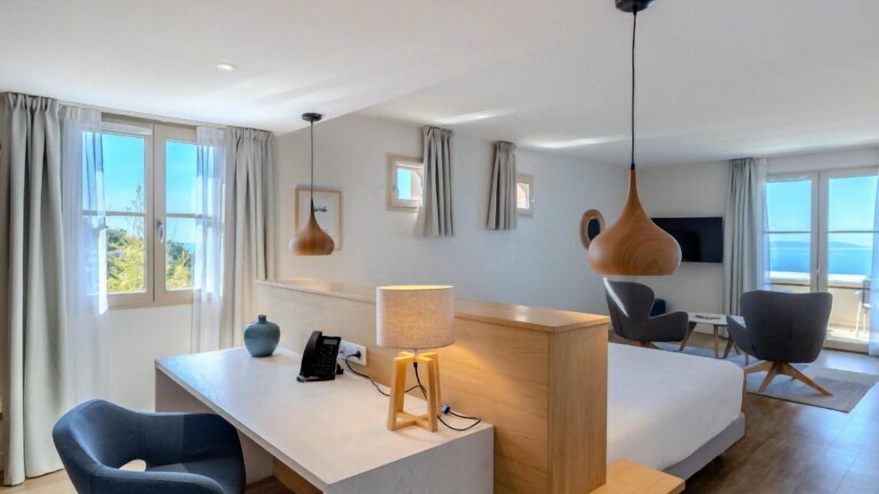 Photo of Bedroom in Le Rayol