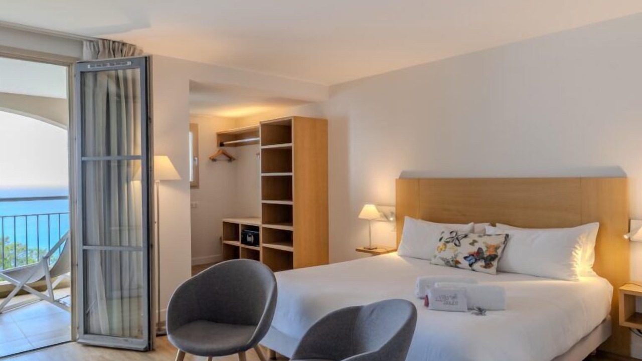 Photo of Bedroom in Le Rayol