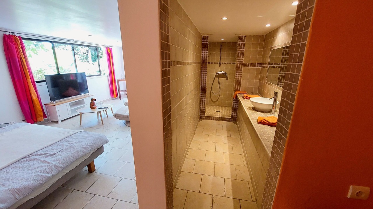 Photo of Bathroom in Donzere