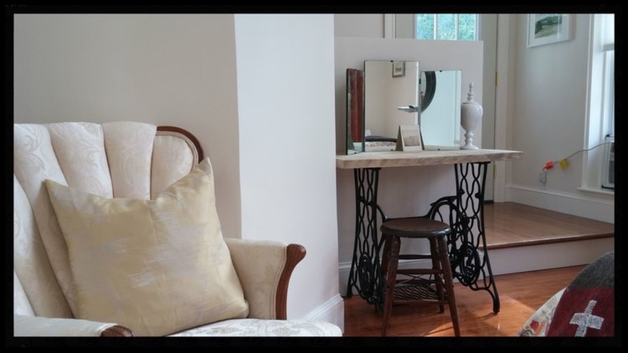 Photo of Others in Burdett