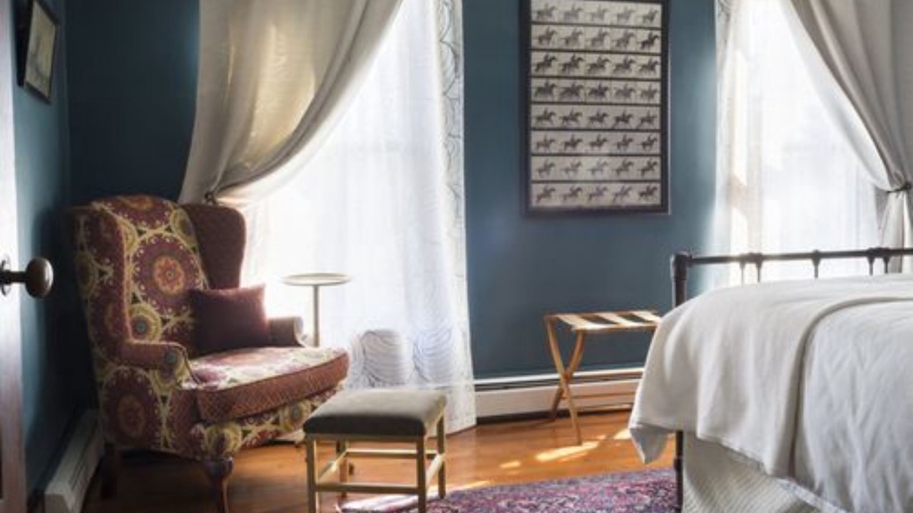 Photo of Others in Burdett