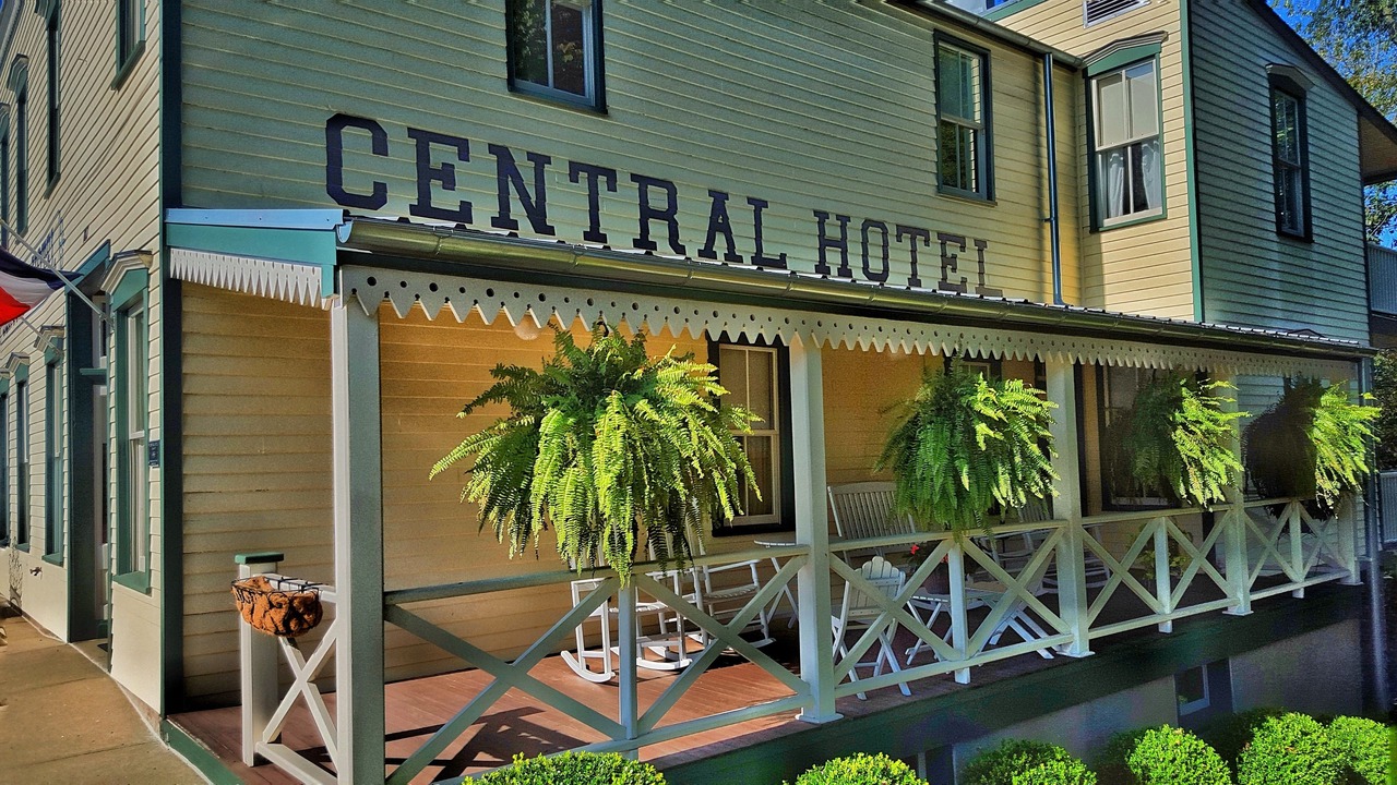 Photo of Buildings in Treloar