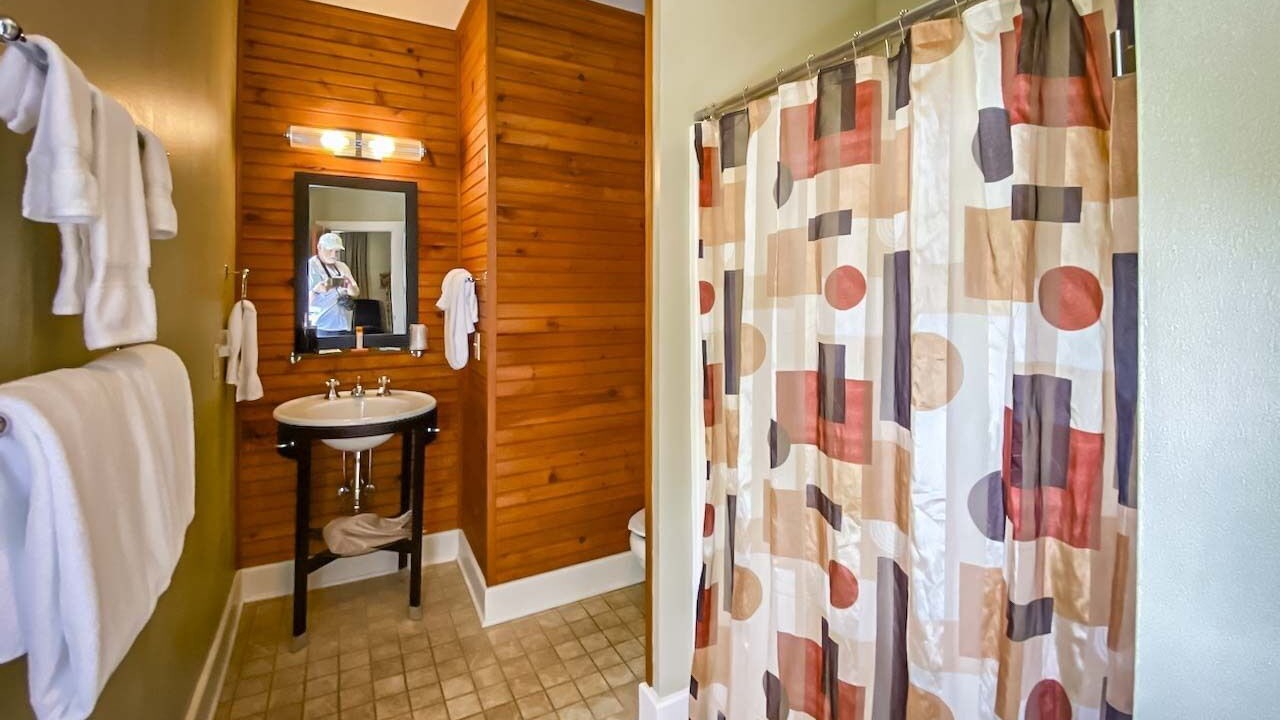 Photo of Bathroom in Treloar