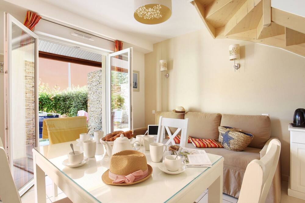 Photo of Livingroom in Aigues-Mortes