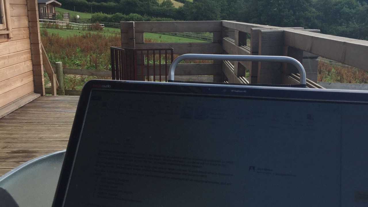 Photo of Patio Balcony in Halfway House