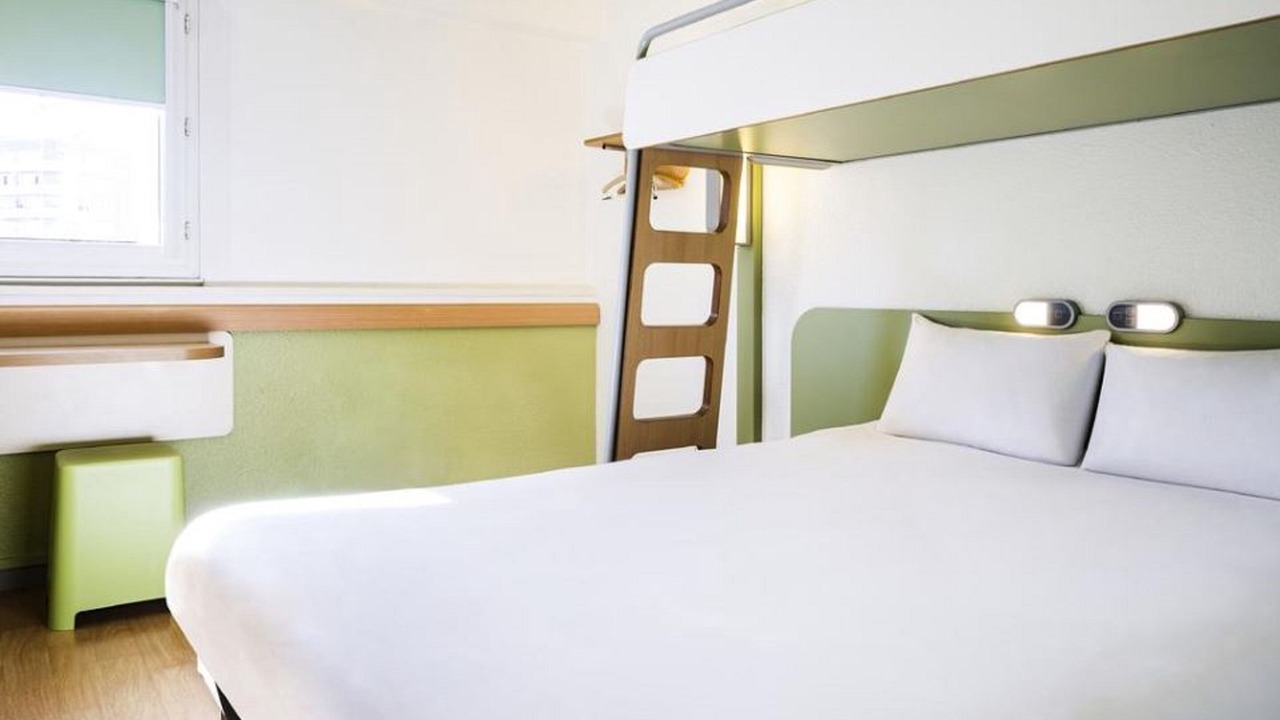 Photo of Bedroom in Saint - Martin - du - Touch