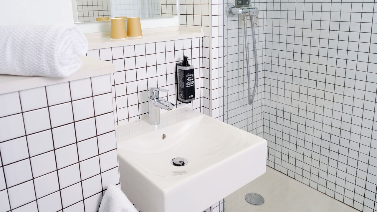 Photo of Bathroom in Saint - Martin - du - Touch