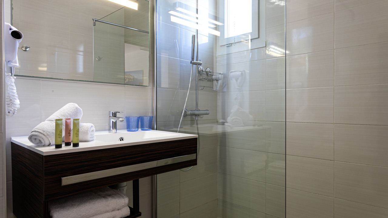 Photo of Bathroom in Le Liouquet