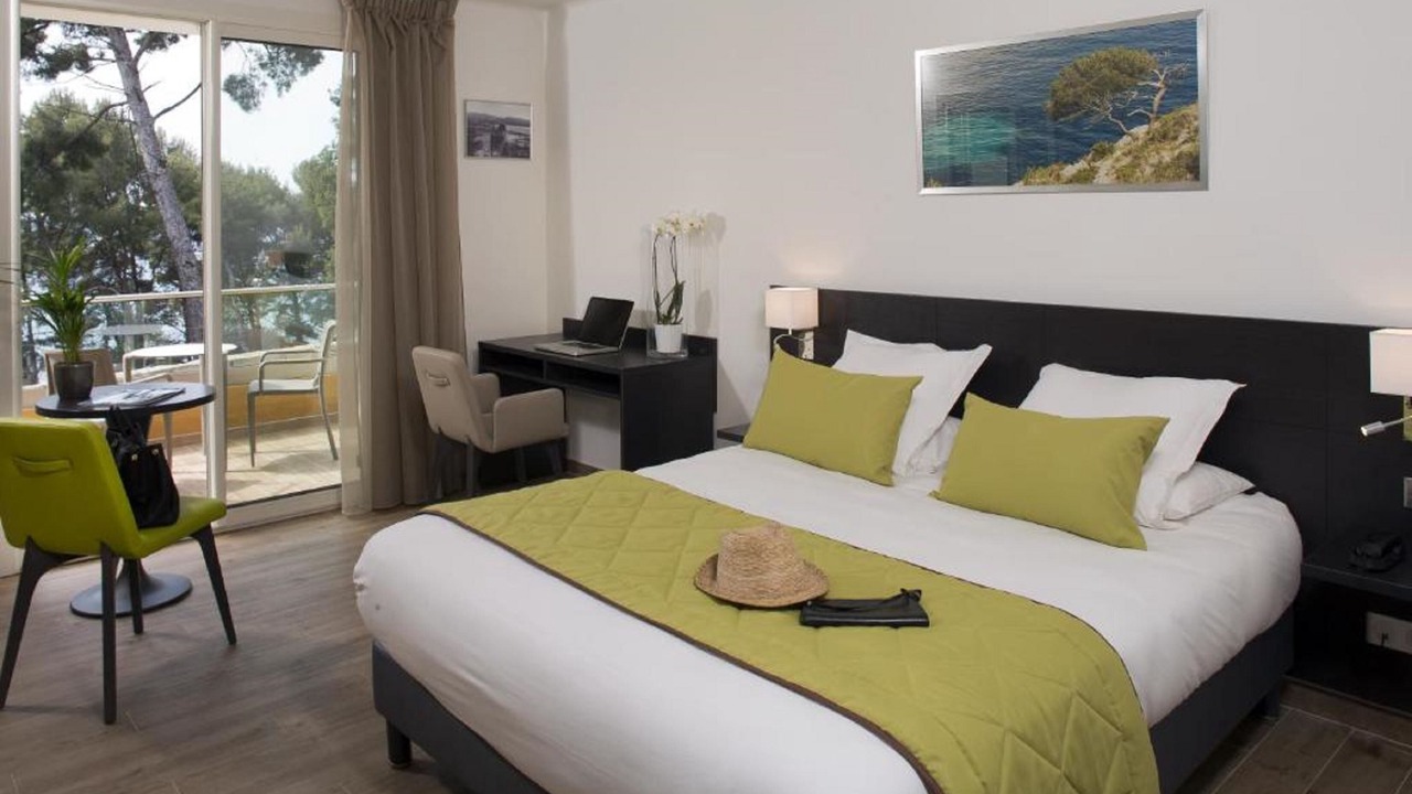 Photo of Bedroom in Le Liouquet