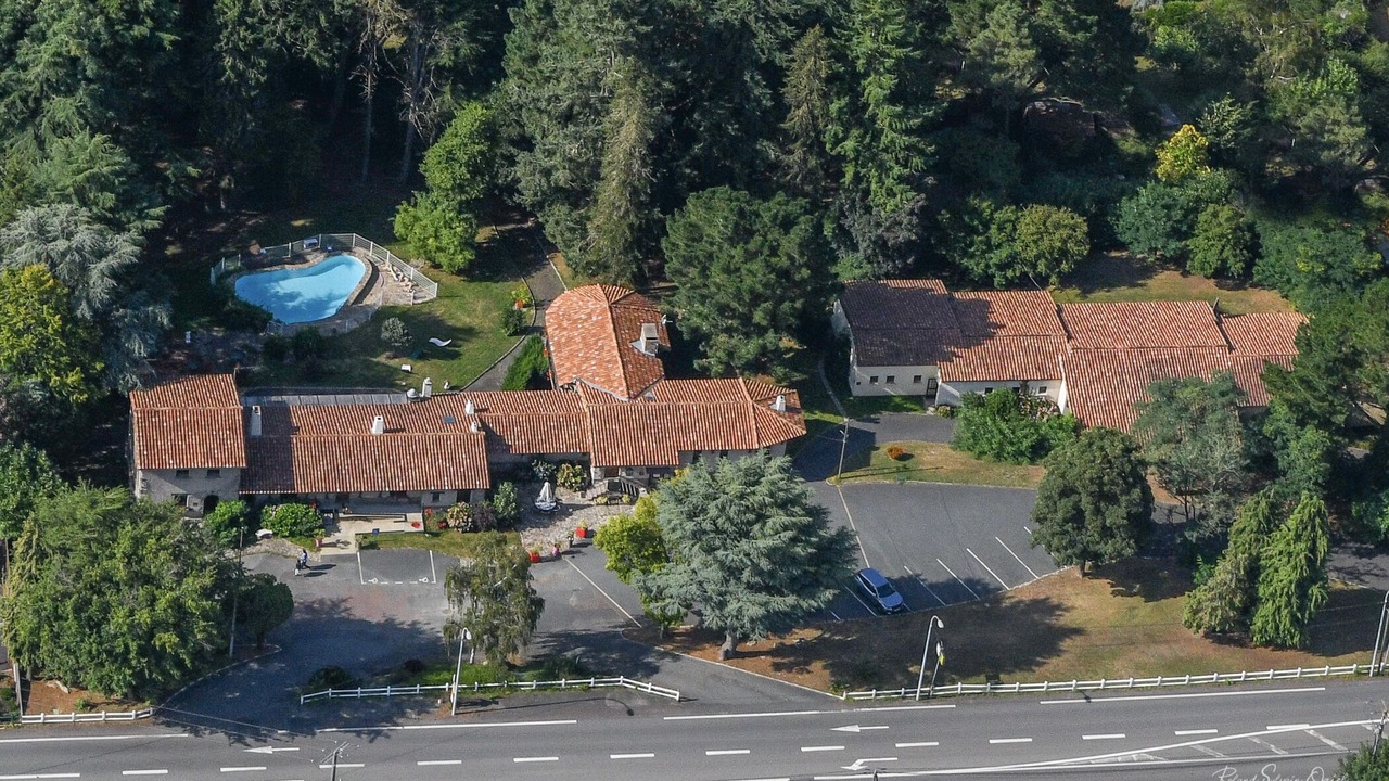 Photo of Outdoor in Saint-Laurent-sur-Sevre