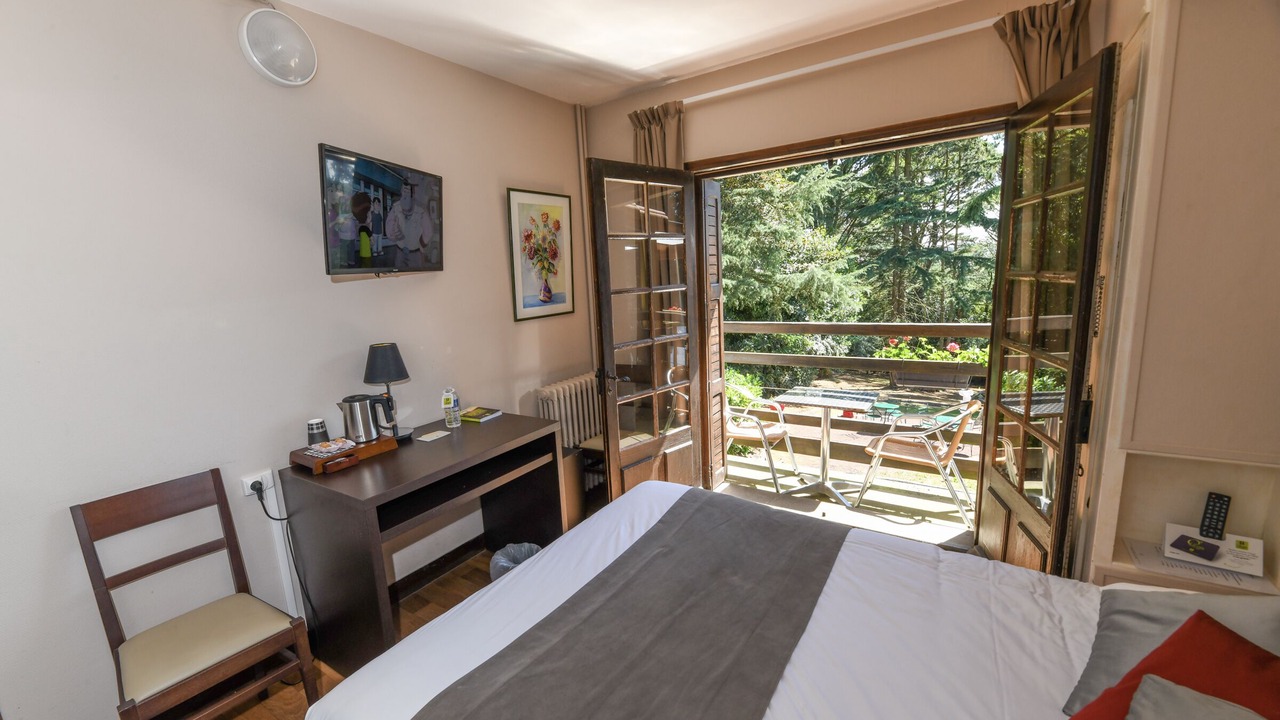 Photo of Bedroom in Saint-Laurent-sur-Sevre
