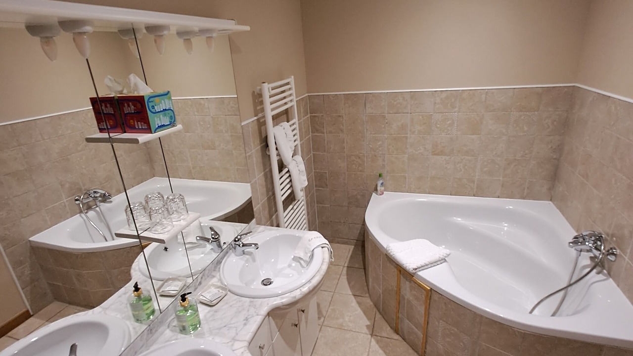 Photo of Bathroom in Montigny-les-Monts