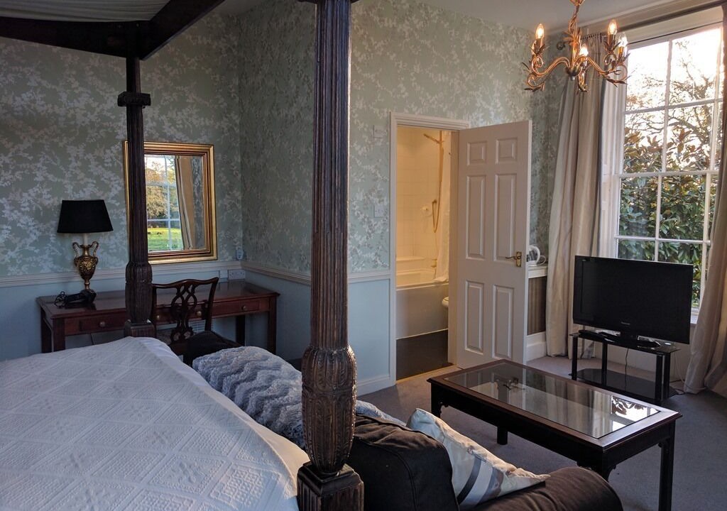 Photo of Bedroom in Hook