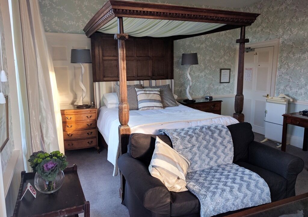 Photo of Bedroom in Hook