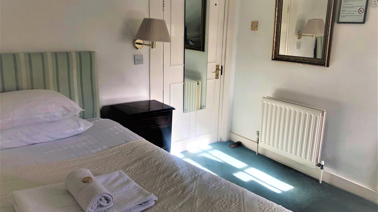 Photo of Bedroom in Hook