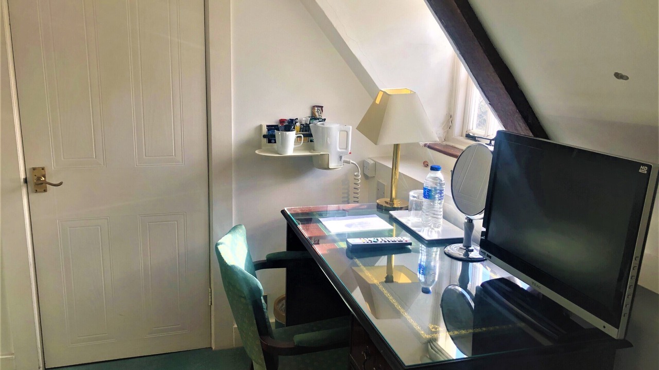 Photo of Bedroom in Hook