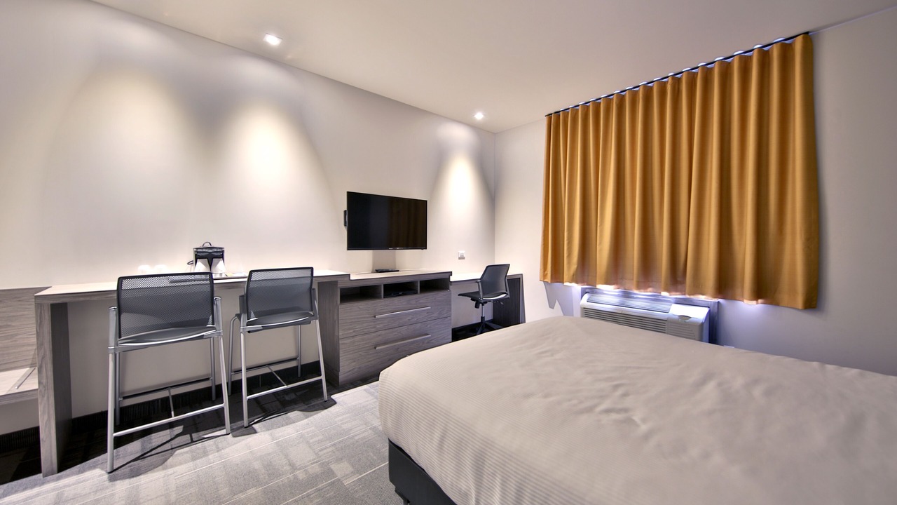Photo of Bedroom in Laval
