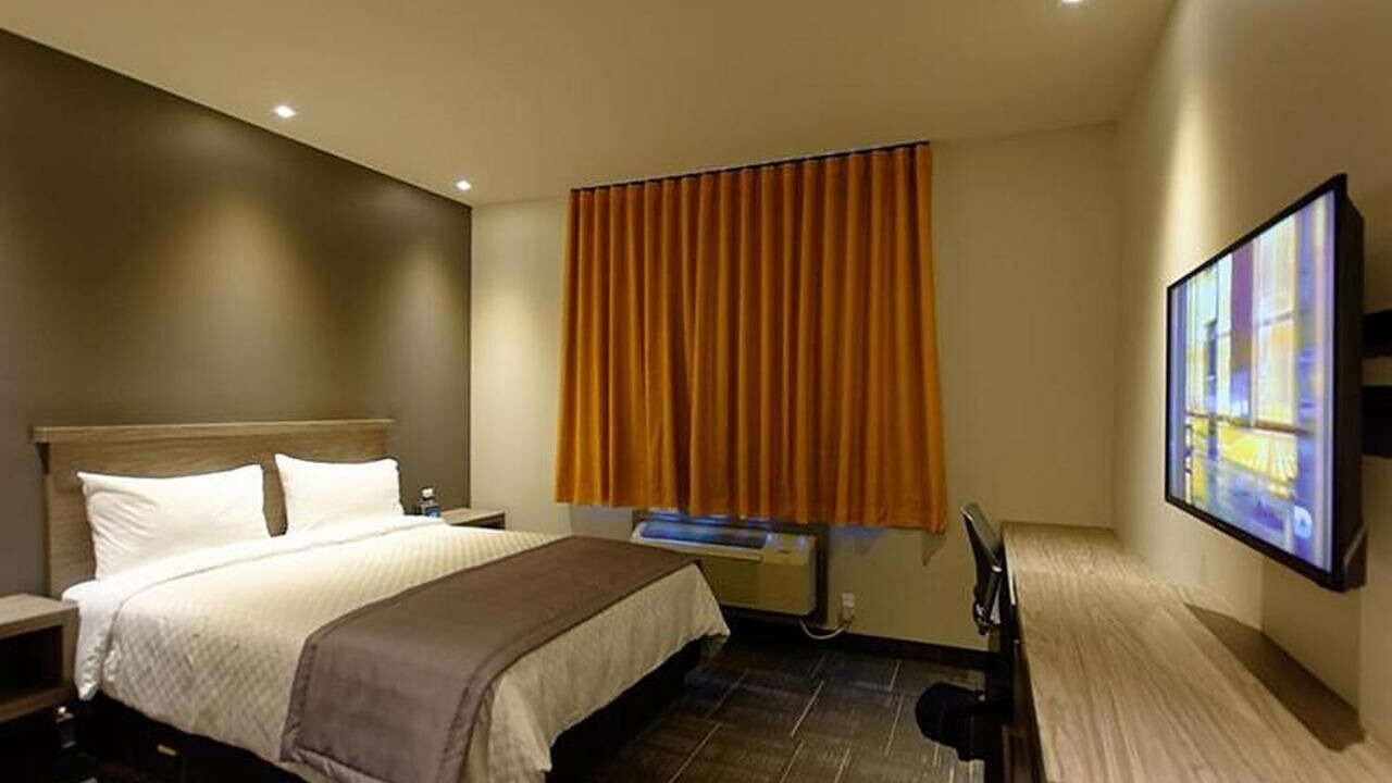 Photo of Bedroom in Laval
