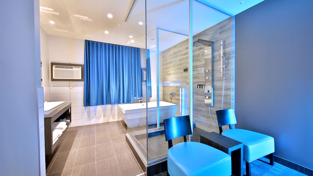 Photo of Bedroom in Laval