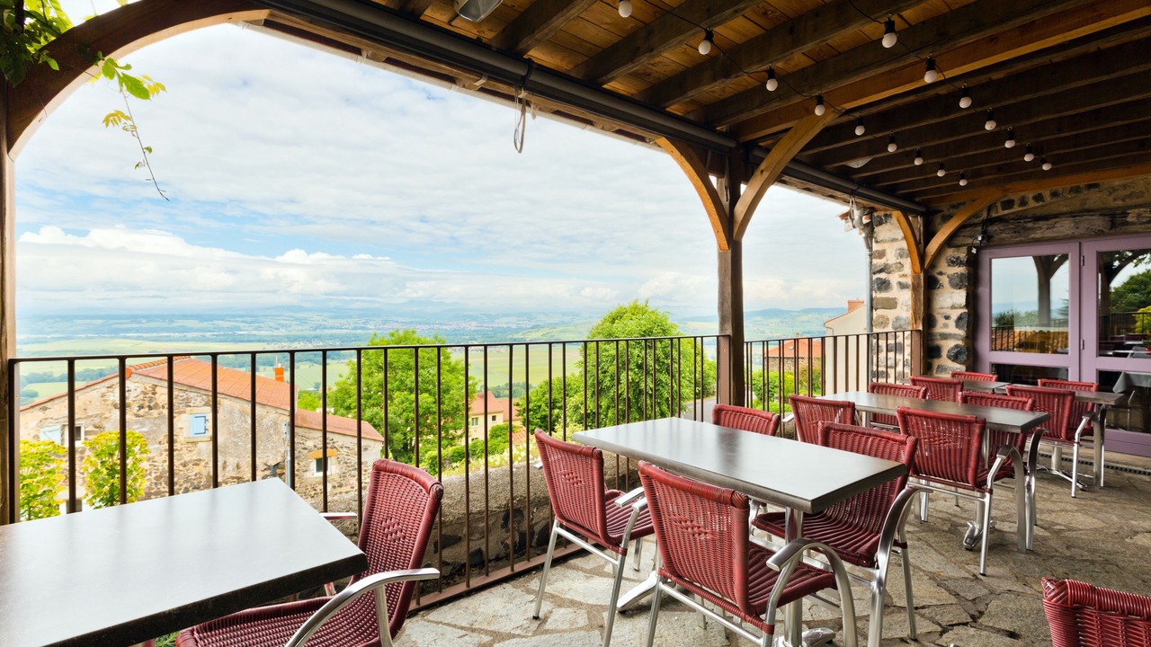 Photo of Others in Usson