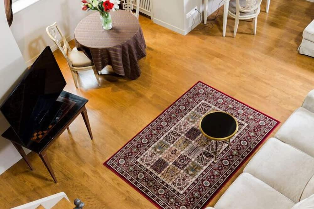 Photo of Livingroom in Besancon Old Town