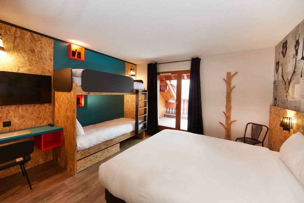 Photo of Bedroom in Oz-en-Oisans