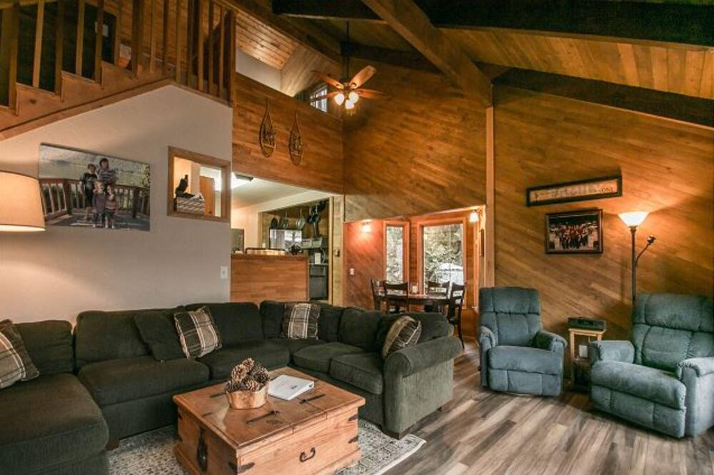 Photo of Livingroom in Leavenworth