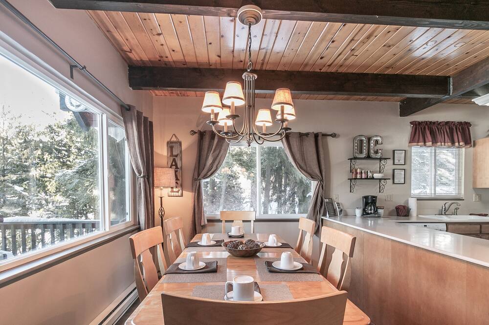 Photo of Kitchen in Leavenworth