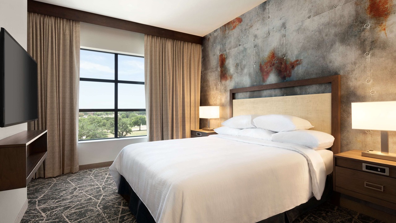 Photo of Bedroom in Brooks City Base