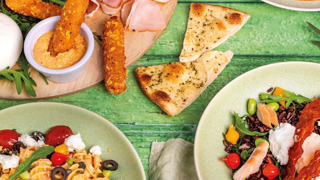 Photo of Others in Sens