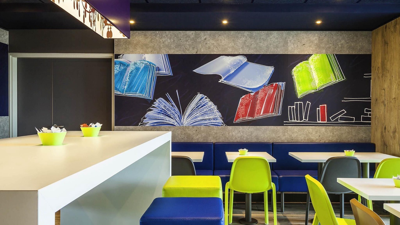 Photo of Others in Sens