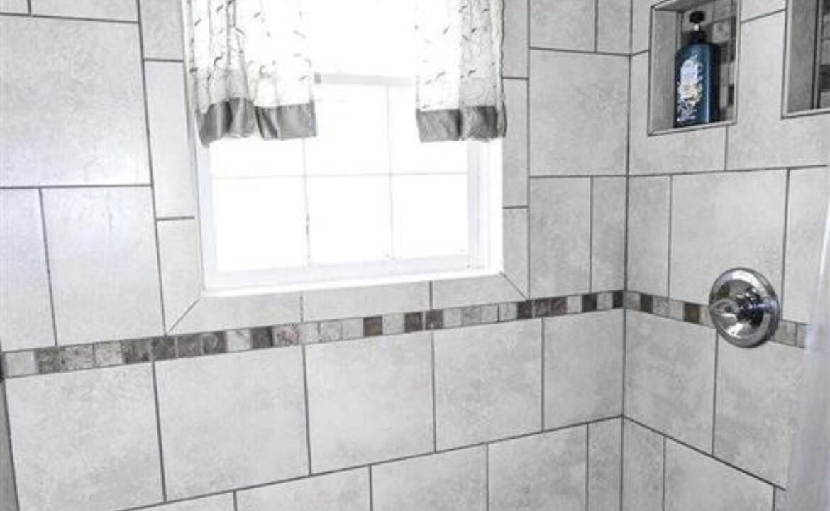 Photo of Bathroom in Mena