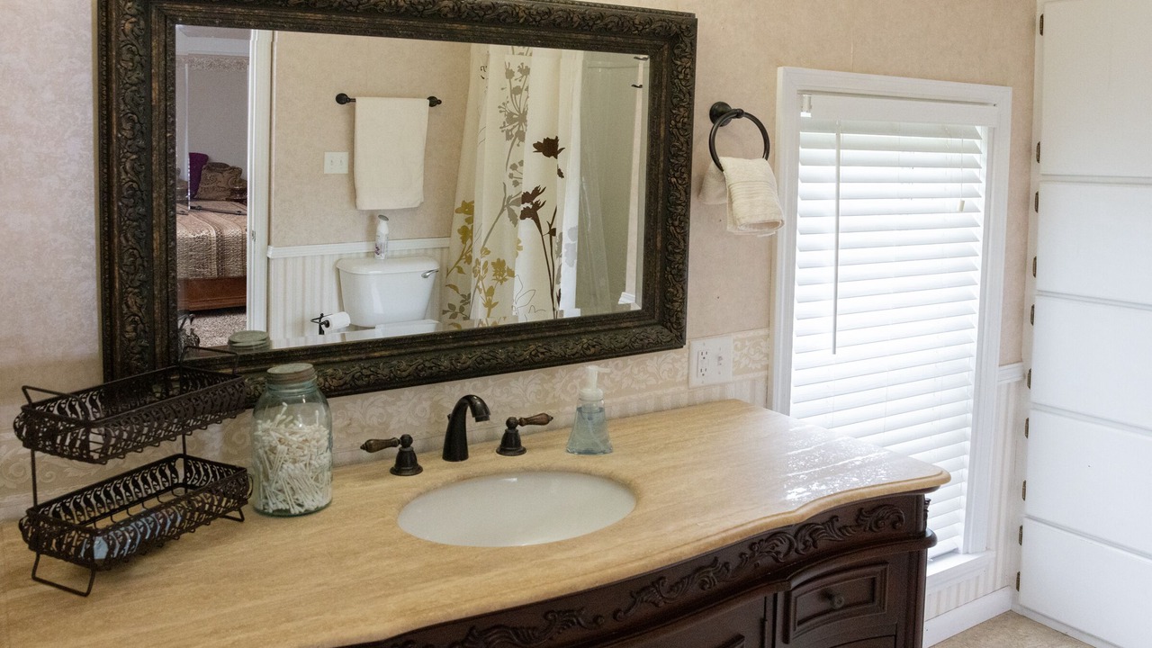 Photo of Bathroom in Mena