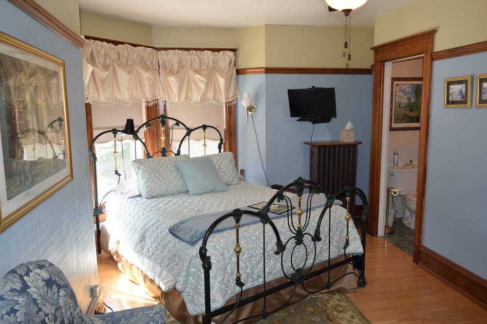 Photo of Bedroom in Appleton