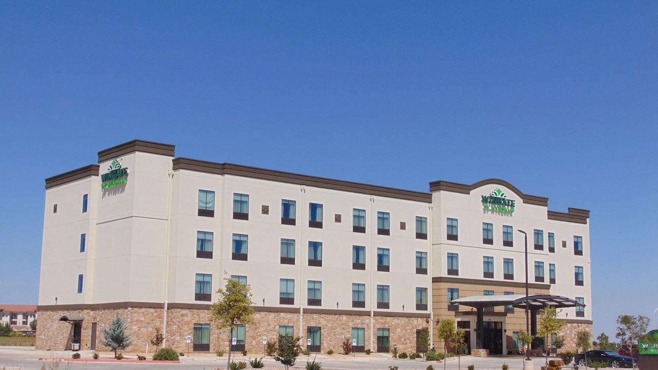 Photo of Outdoor in North by Northwest