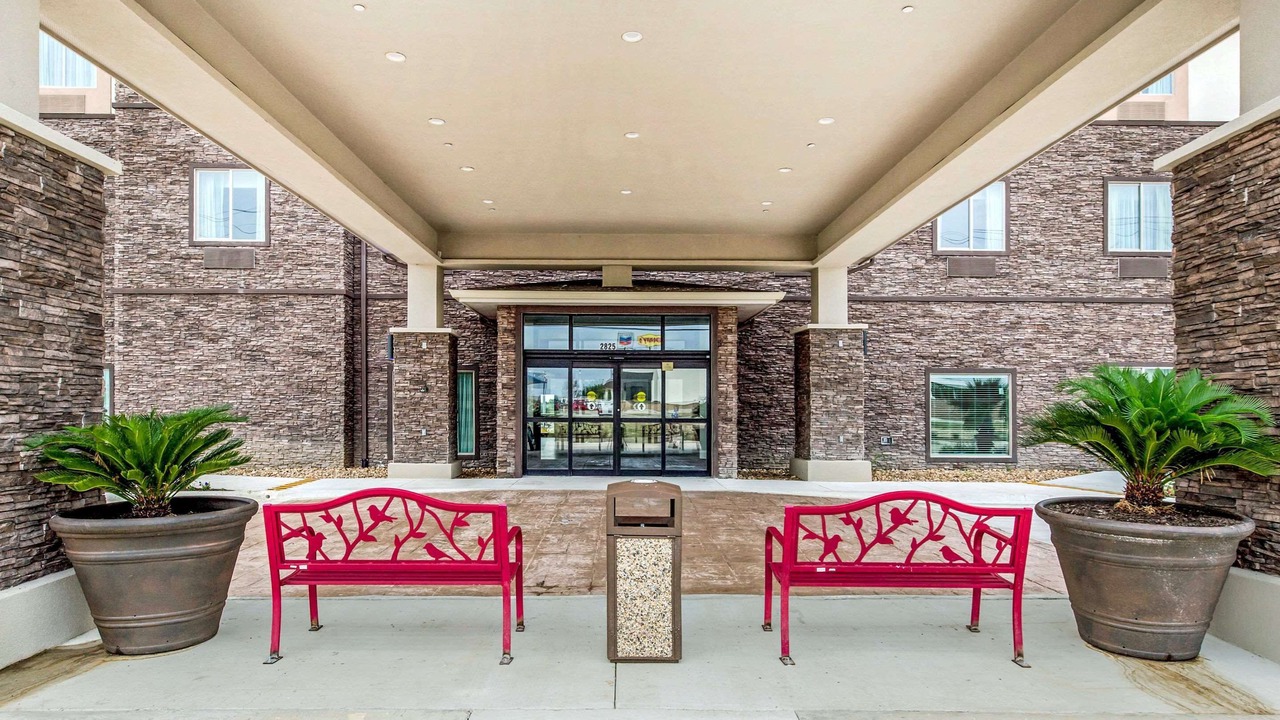 Photo of Outdoor in Bryan