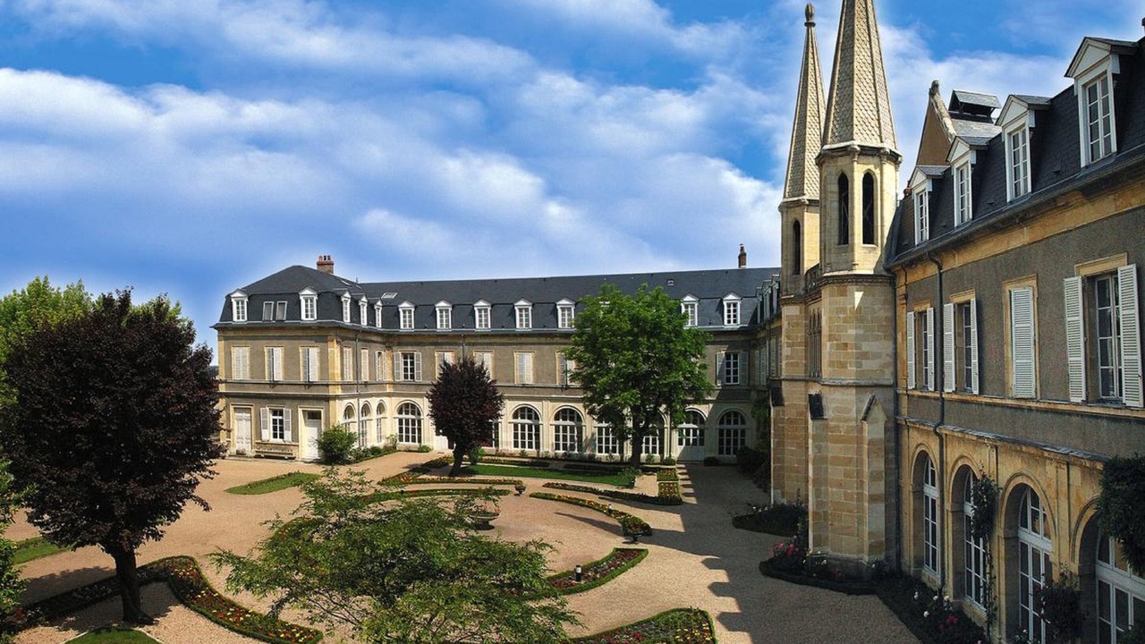 Photo of Outdoor in Nevers