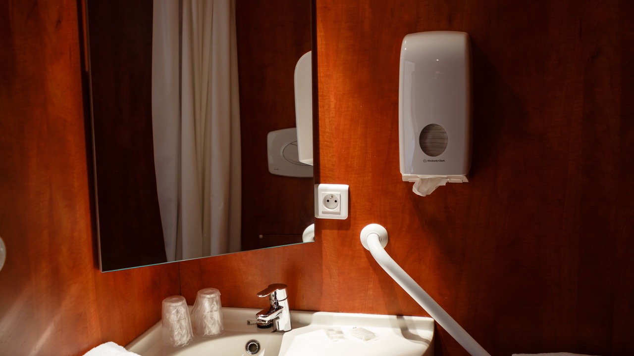 Photo of Bathroom in Nevers