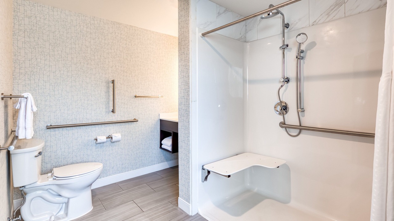 Photo of Bedroom in Downtown Kansas City