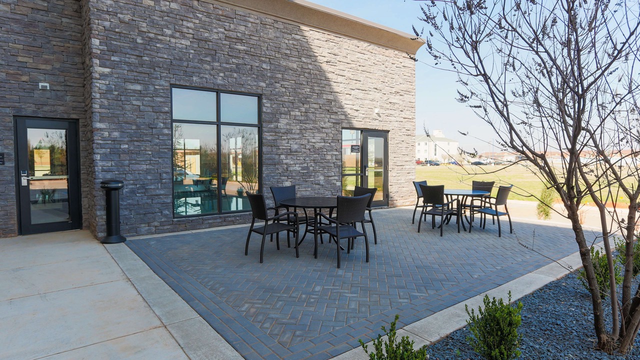 Photo of Patio Balcony in El Reno