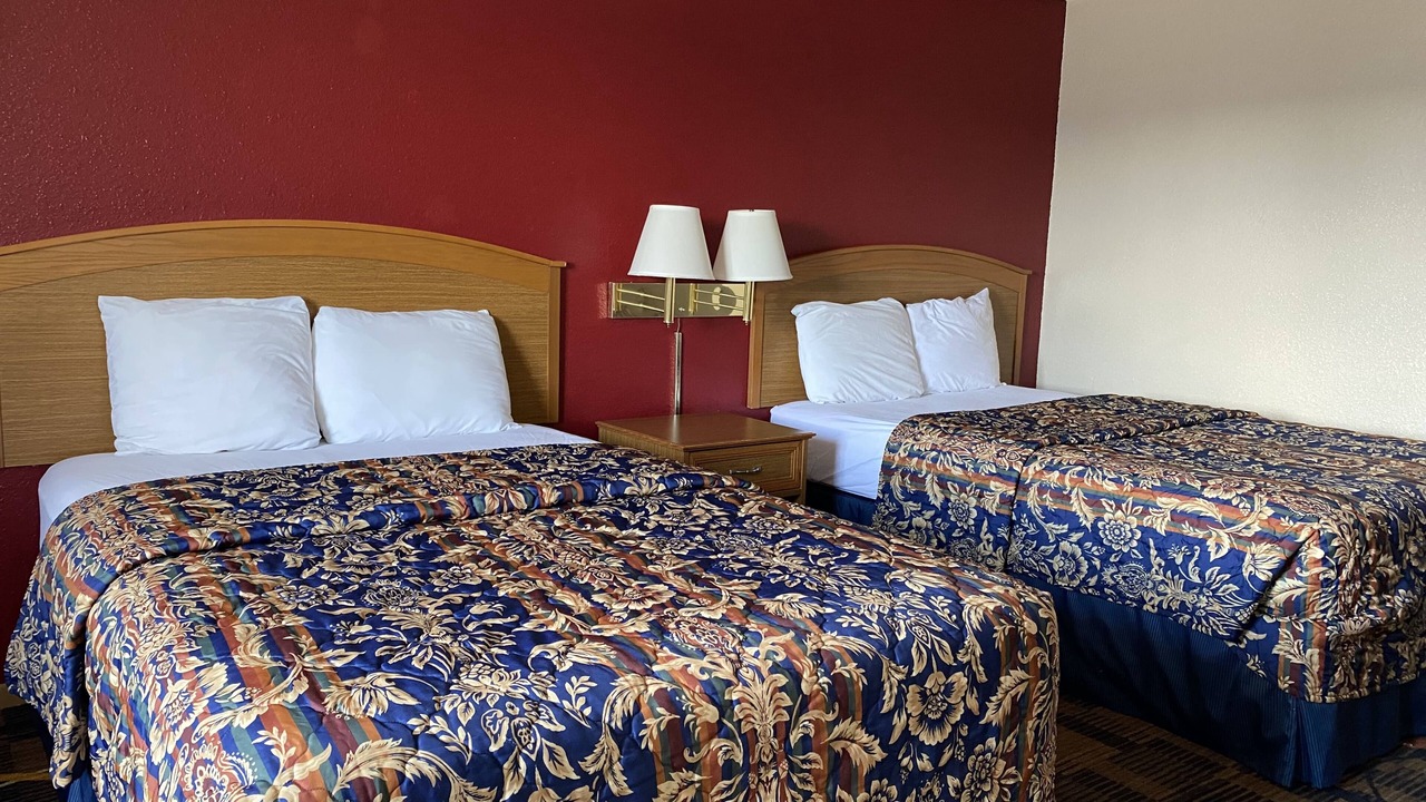 Photo of Bedroom in Newton