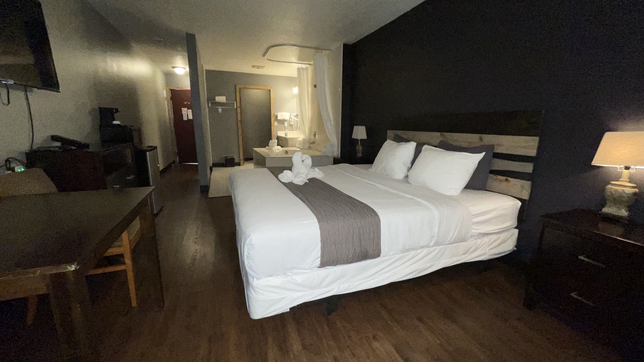 Photo of Others in Sunnyside