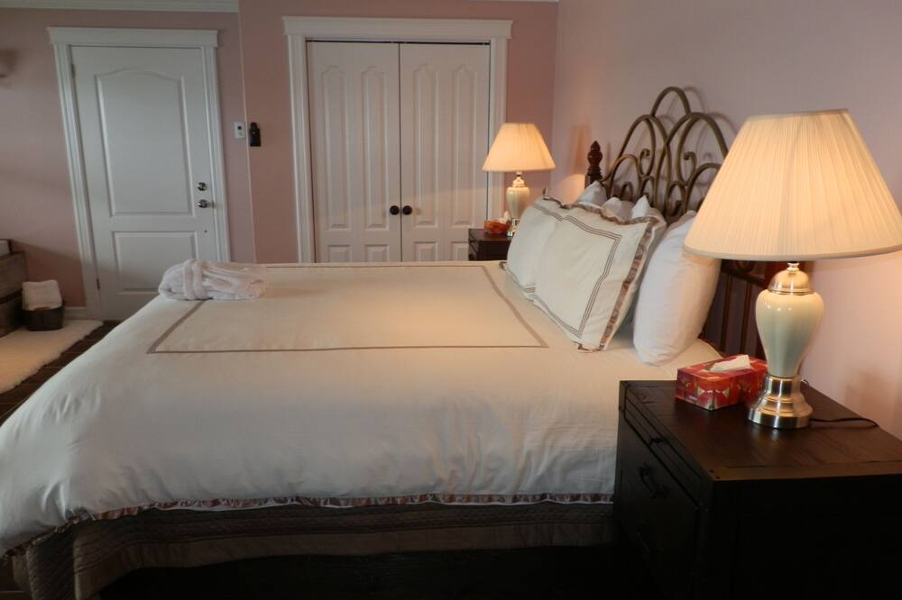 Photo of Bedroom in Saint Lunaire-Griquet